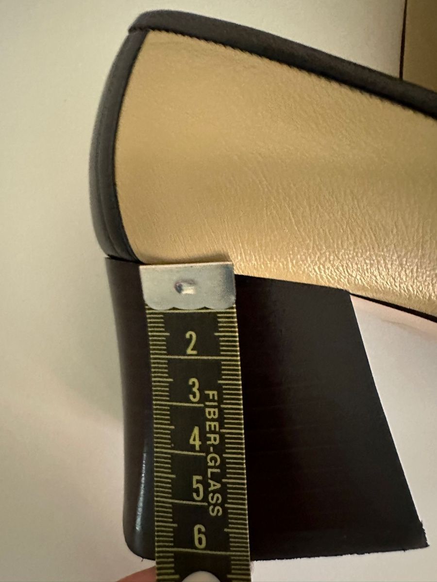Gucci Scarpe da donna: Gucci Pumps – Nuovo (secondo la descrizione) da Binningen venduto da Yuliya15 5