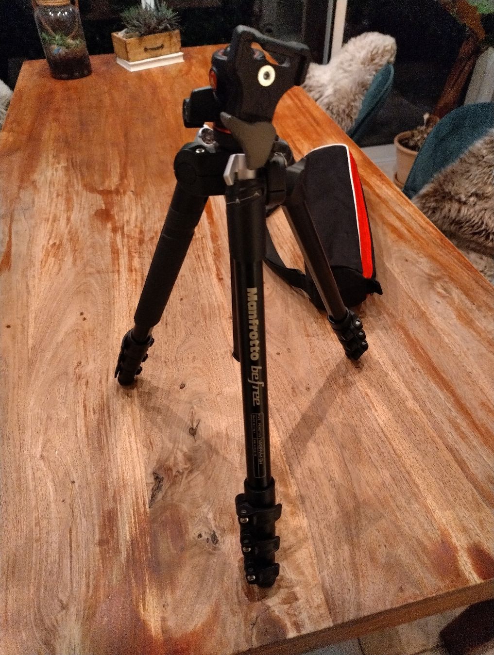 Appareil photo: Stativ Manfrotto Befree MKBFR4A-BH – D'occasion à Hinwil par Mhagi