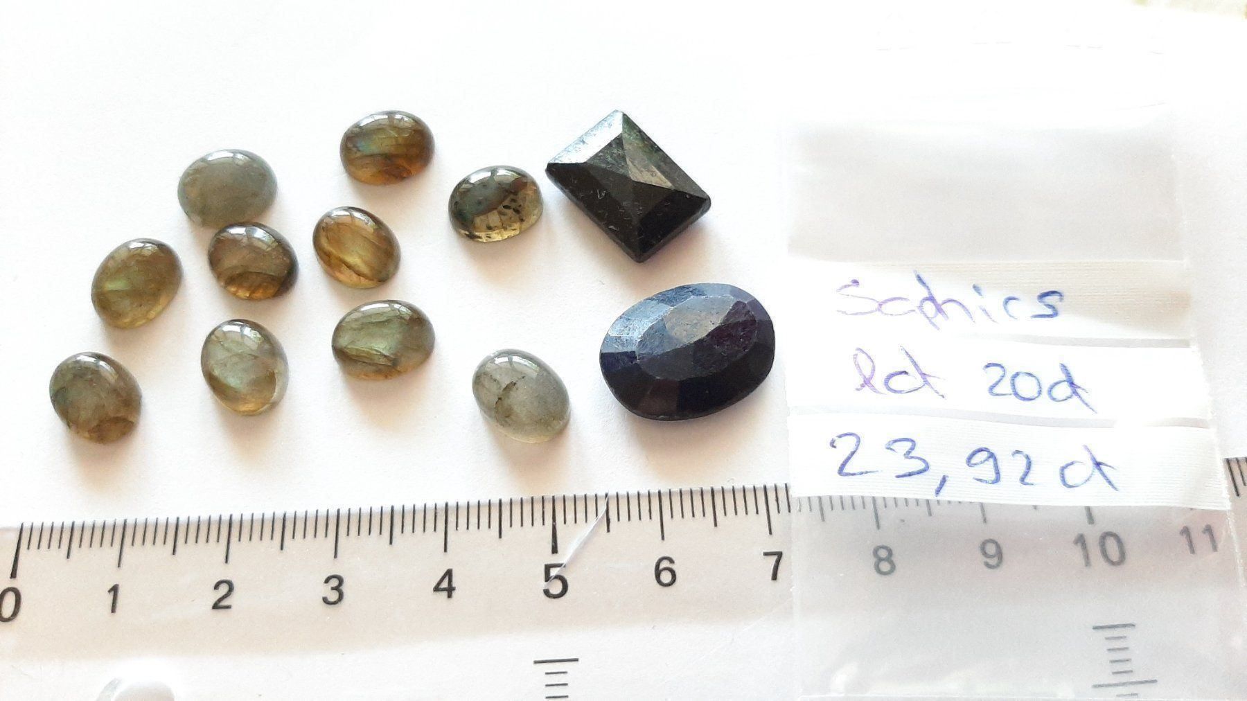 Minerali & Pietre curative: Lot de pierres labradorite et saphirs – Usato da Pully venduto da bro_n52j 9