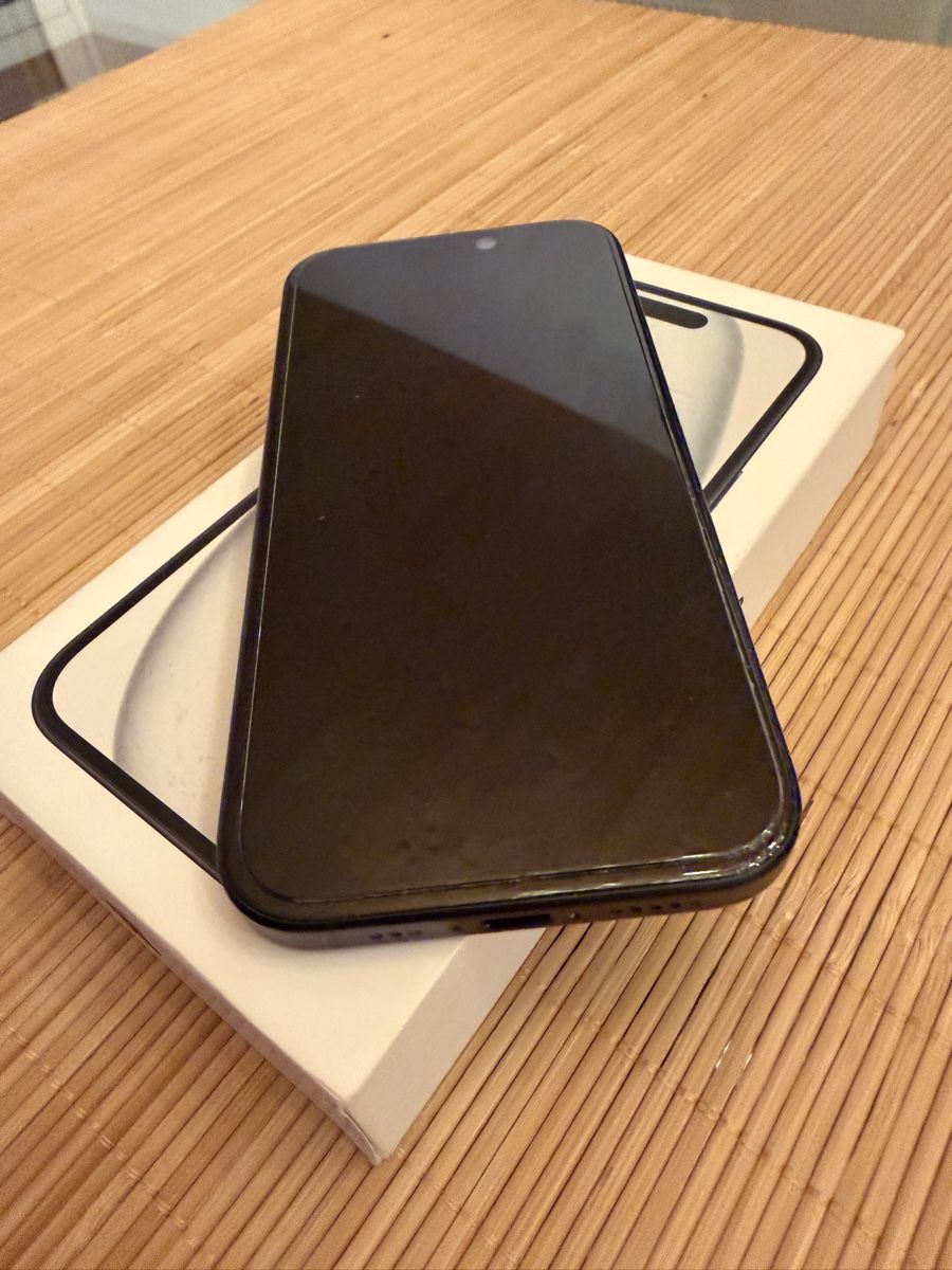 Apple Handys / Smartphones: iPhone 15 128GB 88% akku – Gebraucht aus Zürich von Yoni_to 1