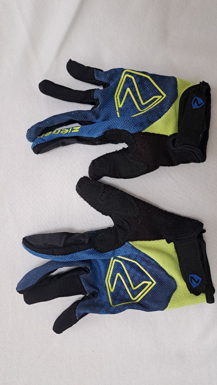 Ziener Guanti: Kinder Bikehandschuhe Grösse S – Usato da Willisau venduto da Csfa