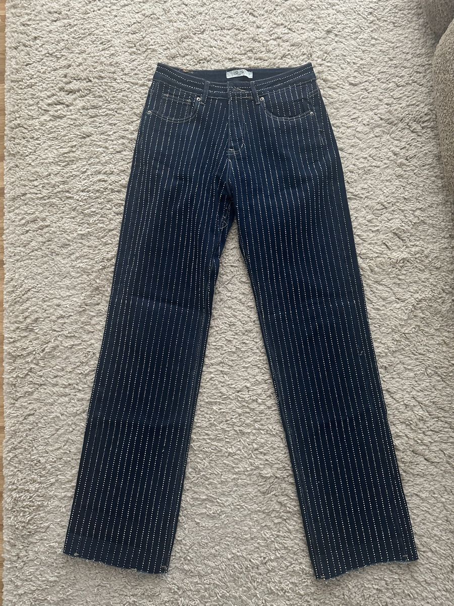 Jeans: Trendige Jeans mit Streifen, Grösse 38 – Nuovo (secondo la descrizione) da Dübendorf venduto da Magis_Stuff