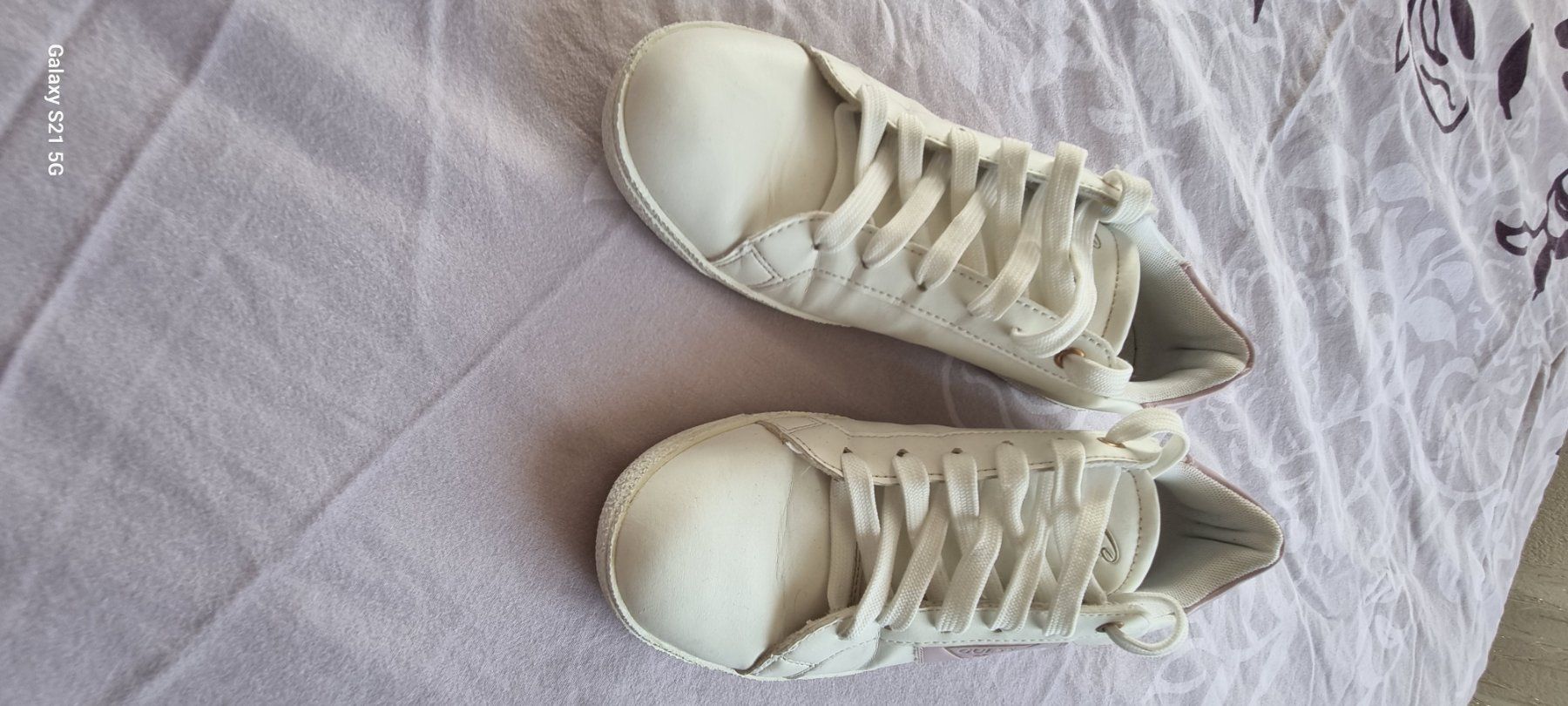 Guess Scarpe da donna: Guess schuhe – Usato da Weite venduto da Quarantino 3