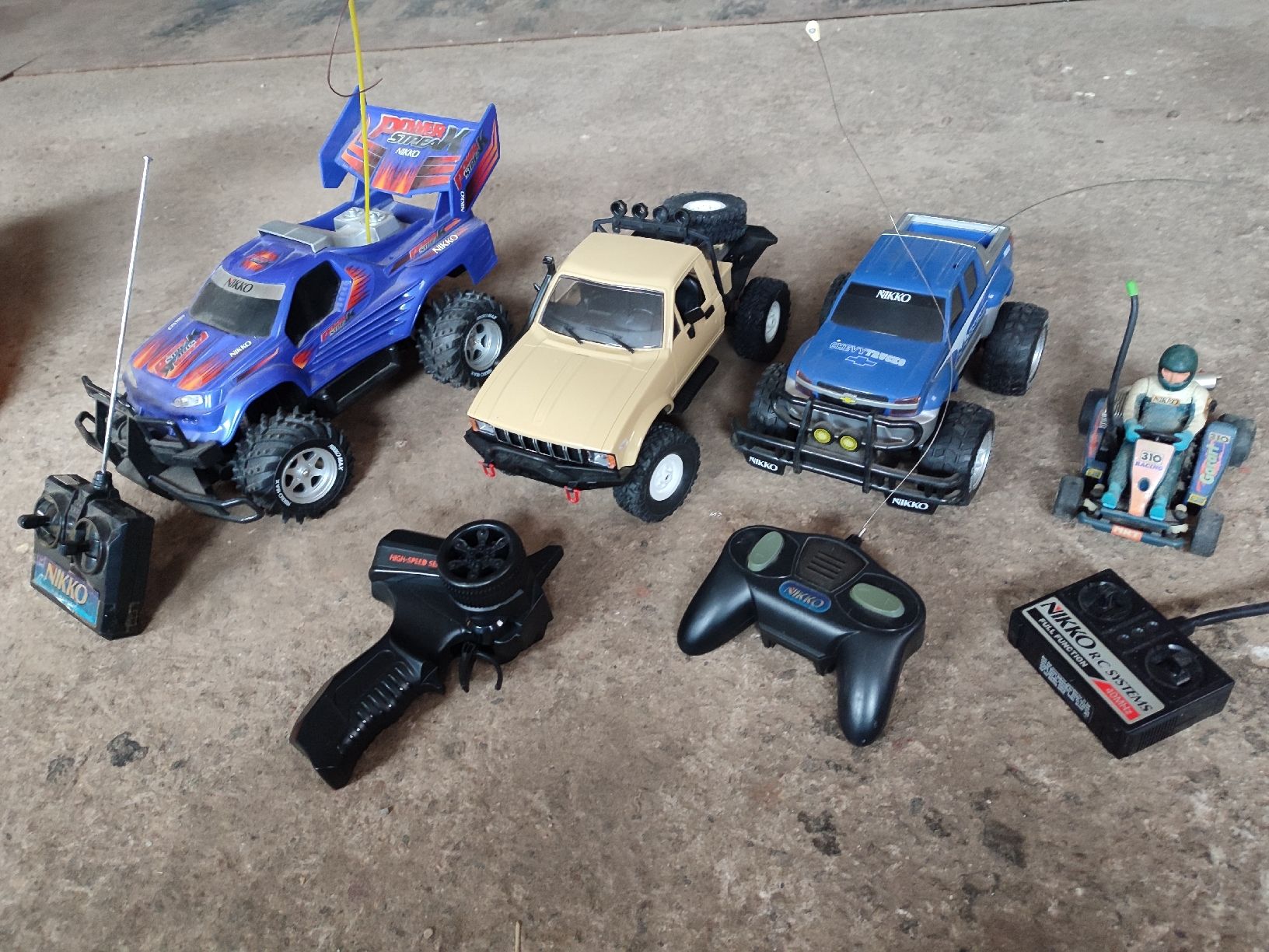 Modellismo RC: RC autos fur bastlen  – Difettoso da S. Vittore venduto da Athos81