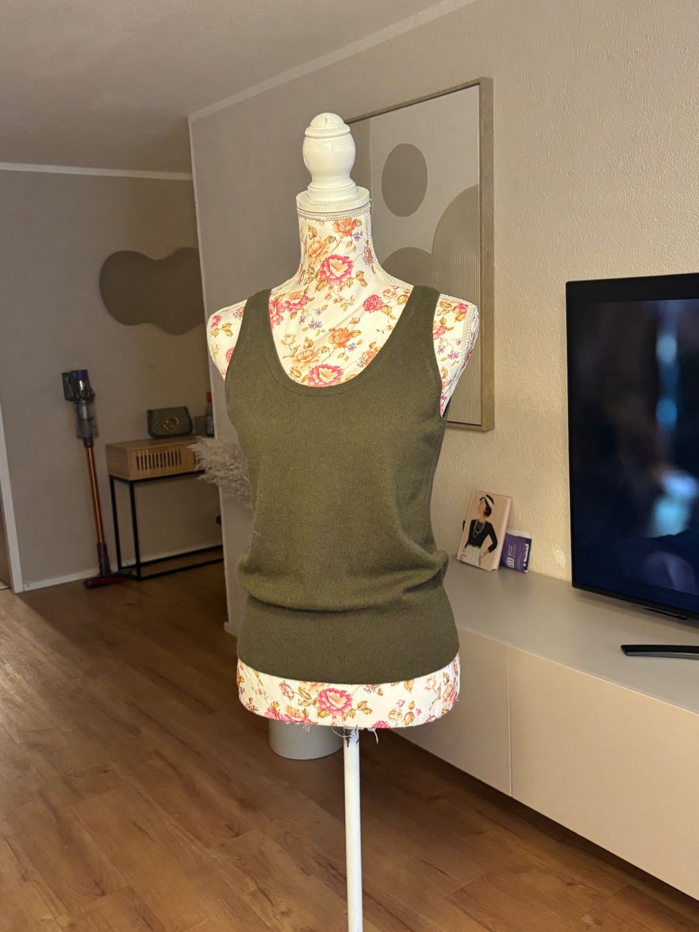Odeeh Tops: Odeeh Top 100% Cashmere – Gebraucht aus St. Margrethen SG von dijanaO 5