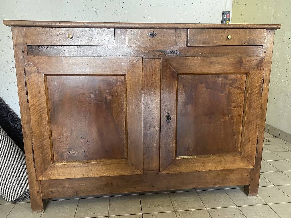 Credenze: Buffet en bois massif – Usato da Chêne-Bourg venduto da met_l6p6