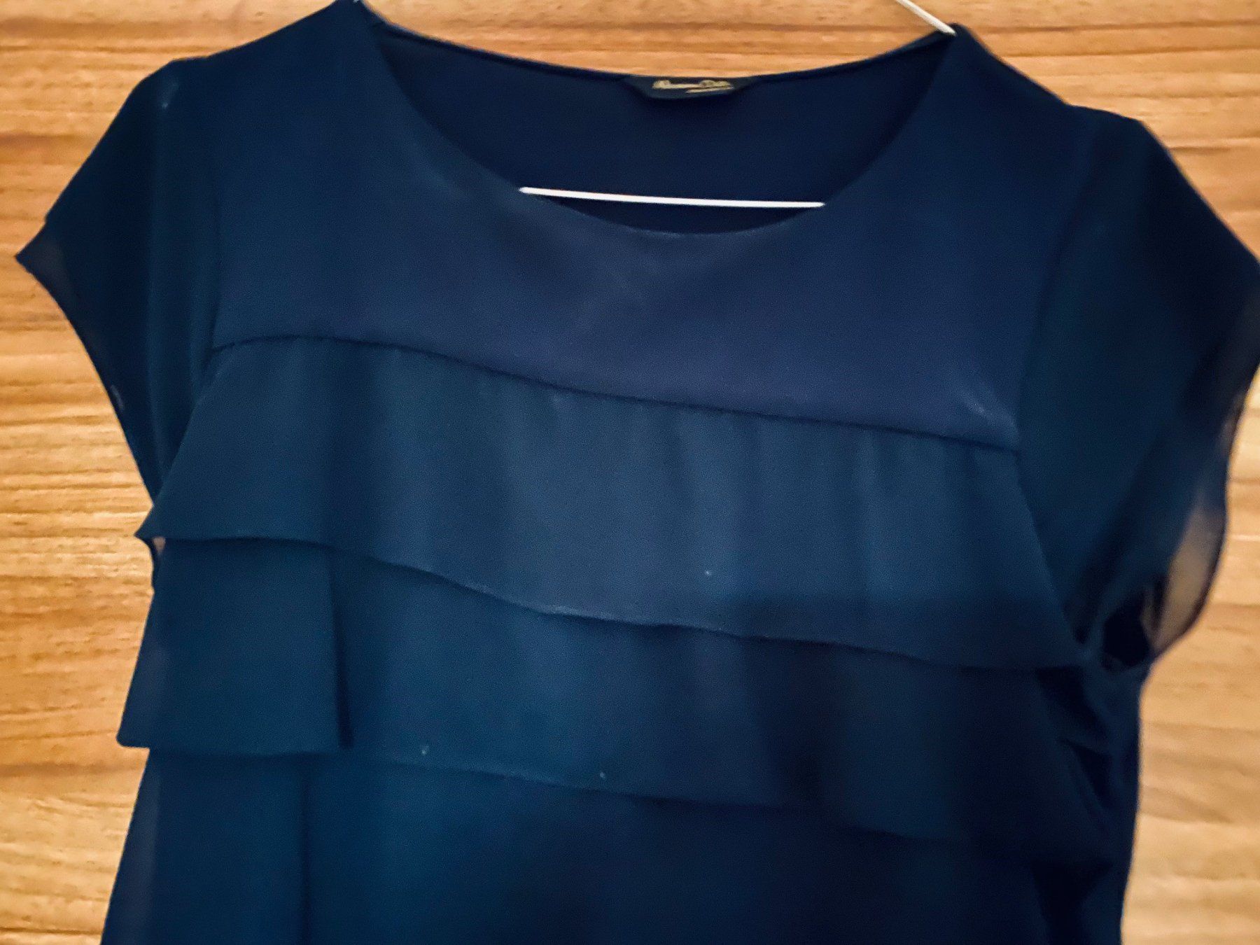Massimo Dutti Kleider: Kleid mit Volants von Massimo Dutti – Gebraucht aus Lugano von mariavenezia 3