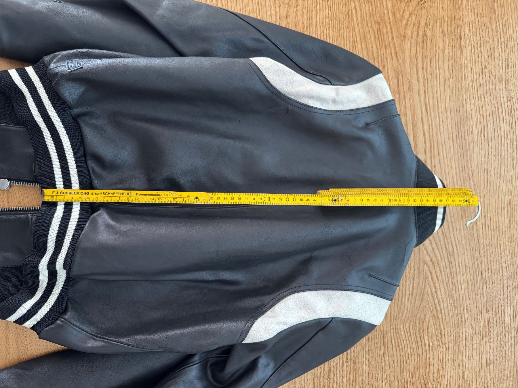 G-Star Giacche: Lederjacke G-Star Marvel Avengers Grösse S – Nuovo e nell'imballaggio originale da Pfaffhausen venduto da Stephan_1979 7