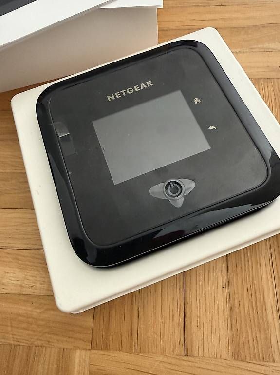 Modem & Router:  Mobiler WLAN Hotspot  – Usato da Lütisburg venduto da eug_j98h 2