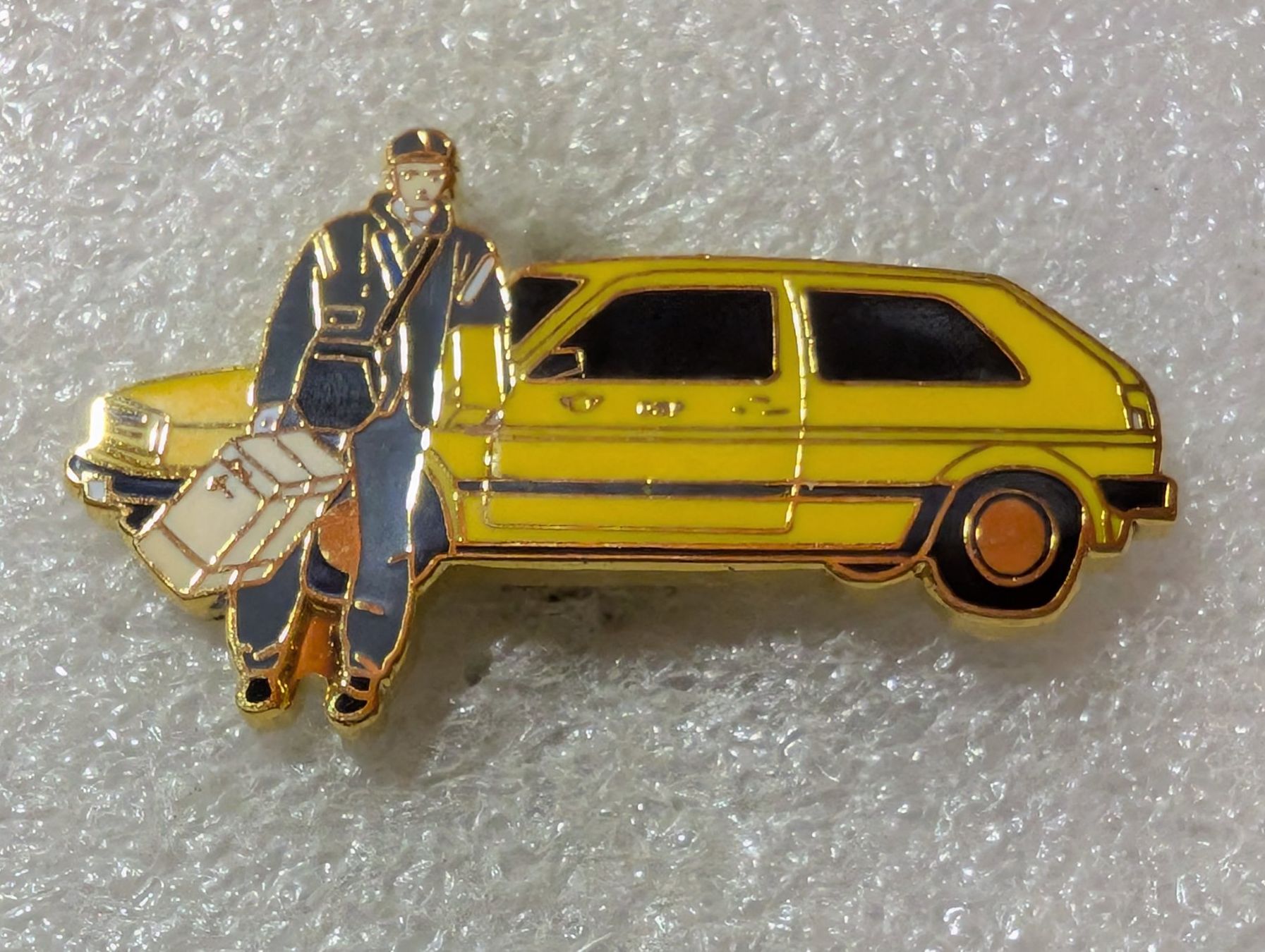 Placchette & Badge: Ansteckpin 4: Postmann mit Auto – Usato da Oppligen venduto da Pin-Fall-Shop