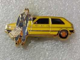 Ansteckpin 4: Postmann mit Auto