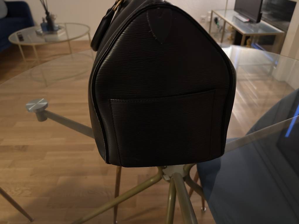 Borse: LV Keepall black Epi – Usato da Bern venduto da thu_ctq8 2