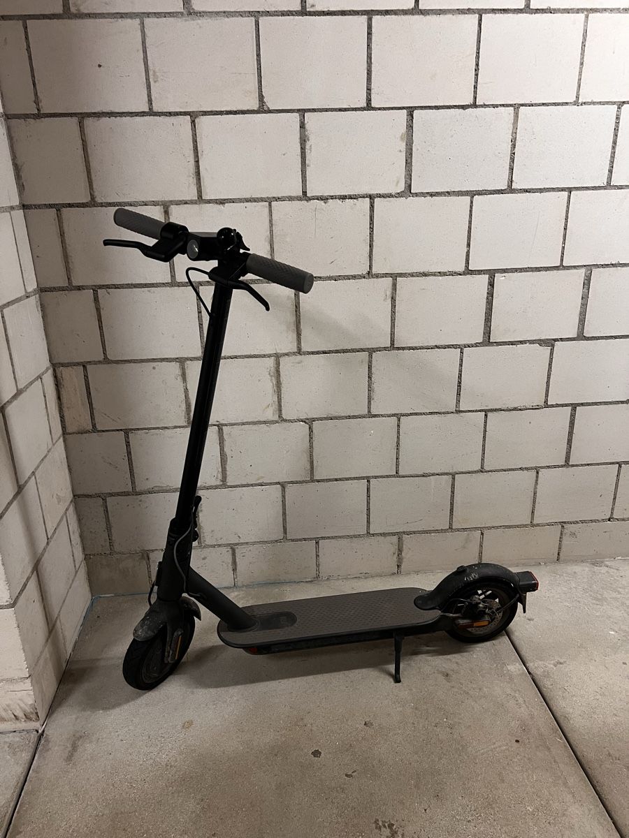 Elektromobile: XIAOMI Mi e-Scooter 1S Swiss Edition – Gebraucht aus Erschwil von tania_mik