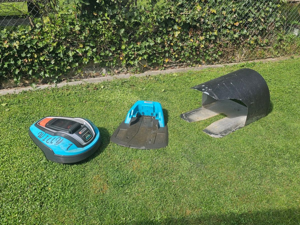 Gardena Rasenmäher: Rasenmähroboter Gardena R70Li – Gebraucht aus Ueken von DSutter