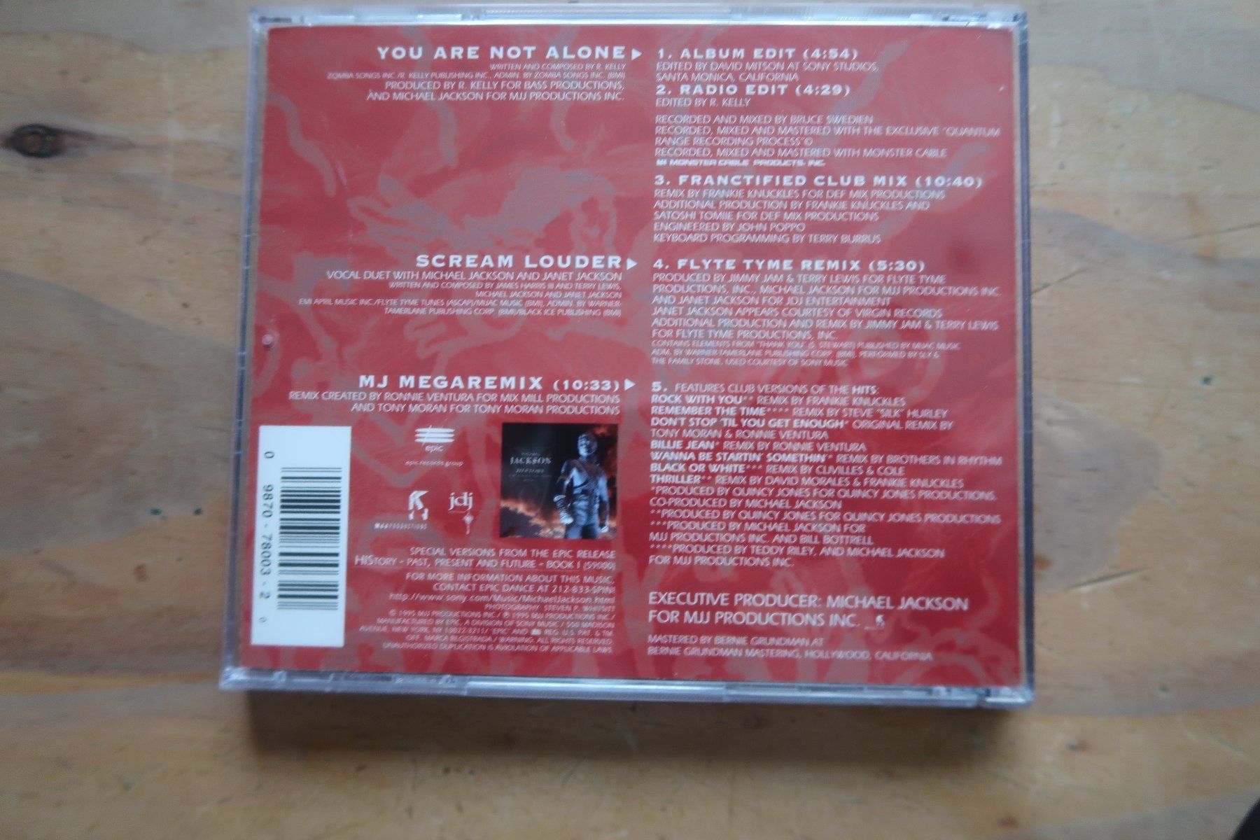 CD: MICHAEL JACKSON - YOU ARE NOT ALONE - THE REMIXES - CD – Usato da Basel venduto da Patiscat 1