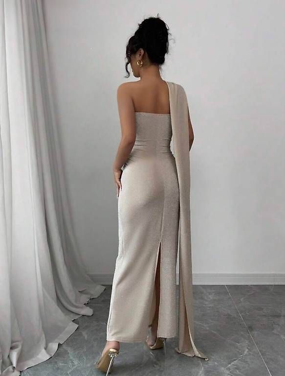 Kleider: Kleid – Gebraucht aus Embrach von yeg_lbz7 1