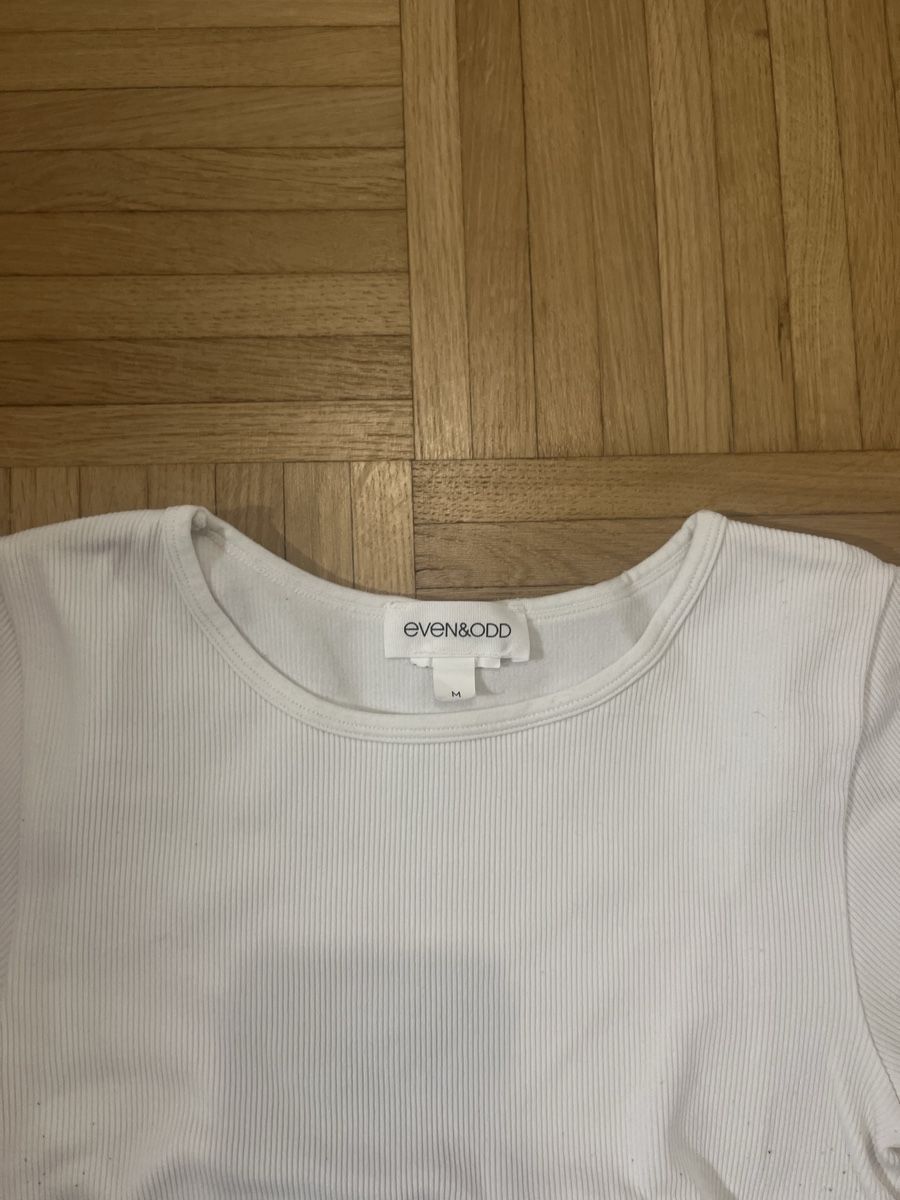 T-shirt: Weisses Basic T-Shirt von Even&Odd, Grösse M – Usato da Bern venduto da t.nomse 1