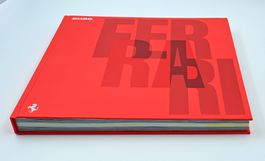 Ferrari Jahrbuch 2025 - Neuwertig