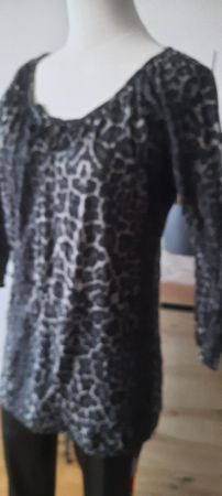 Schicke Bluse, Grösse 38, neuwertig, Top Zustand