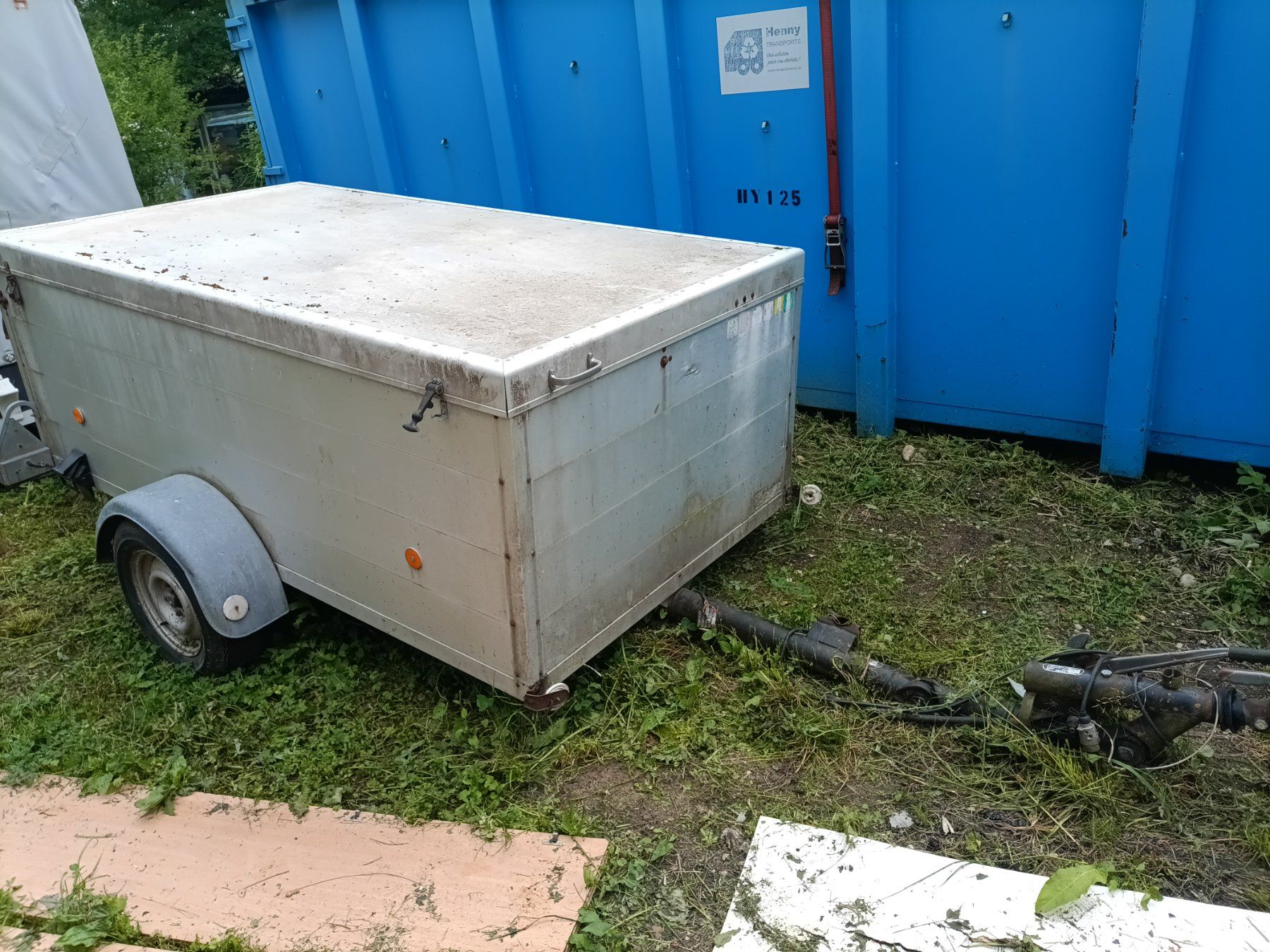 Altro per stoccaggio & trasporto: un treuil de chantier – Usato da Nyon venduto da dlu_2yfc 5