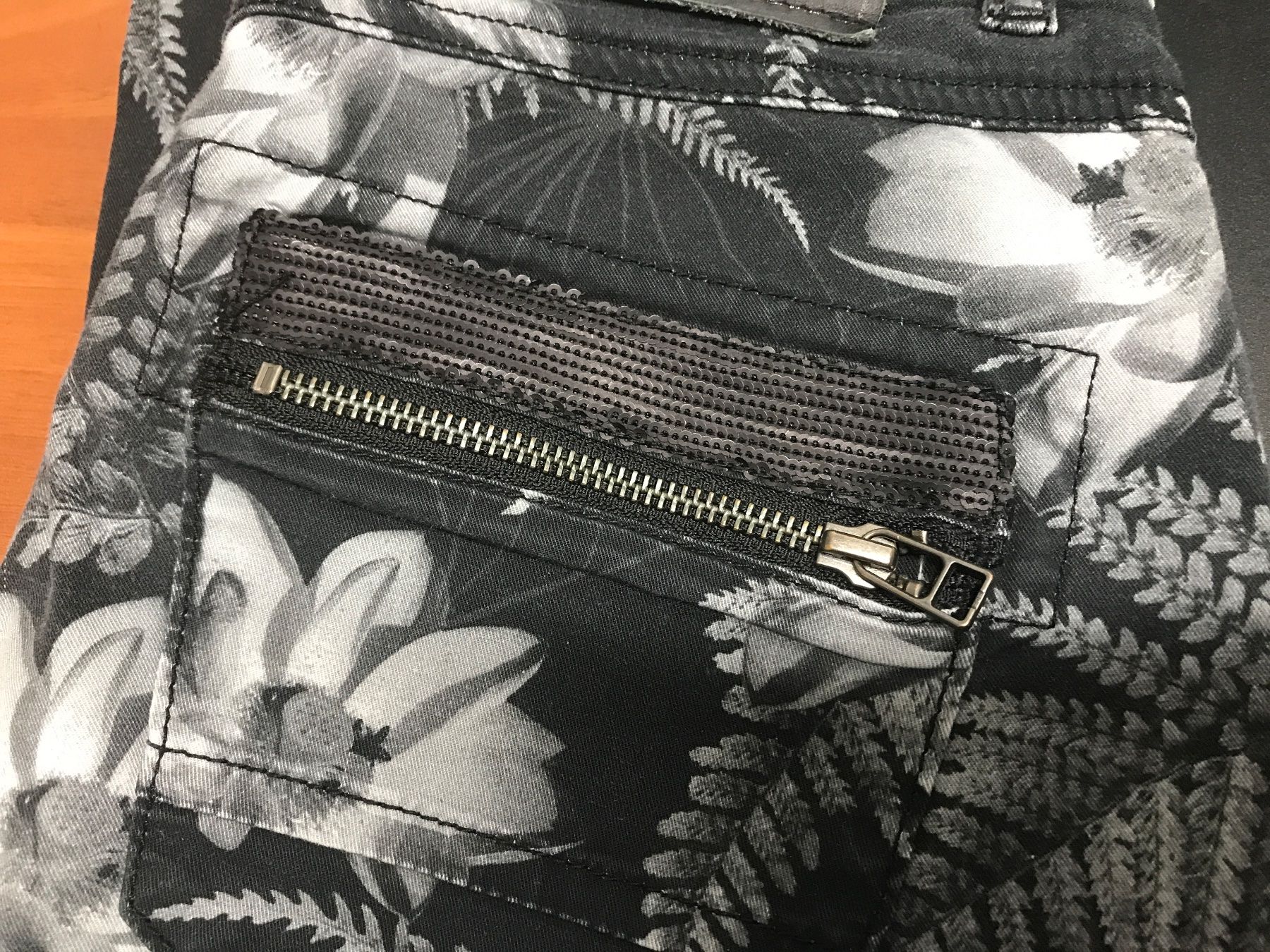 Mos mosh Pantaloni: Mosh Mosh Hose Gr 25 – Usato da St. Margrethen SG venduto da kellenbh 4
