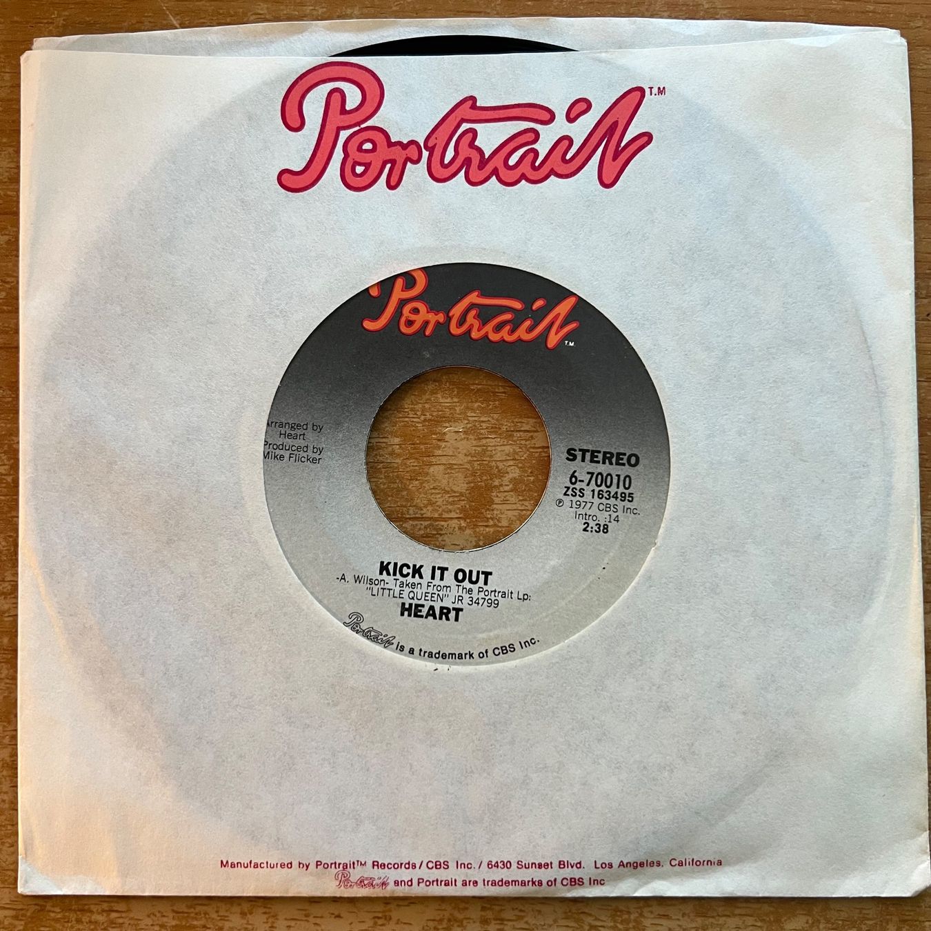 Dischi in vinile: Heart - Kick It Out / 1. US-Press. 1977 - Very nice Copy – Usato da Gais venduto da soundcave57