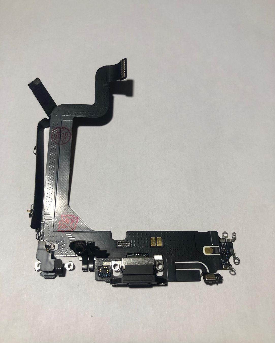 Apple Caricabatterie: Connecteur de charge Iphone 14 pro max original. – Nuovo e nell'imballaggio originale da Leukerbad venduto da ray_lyv7