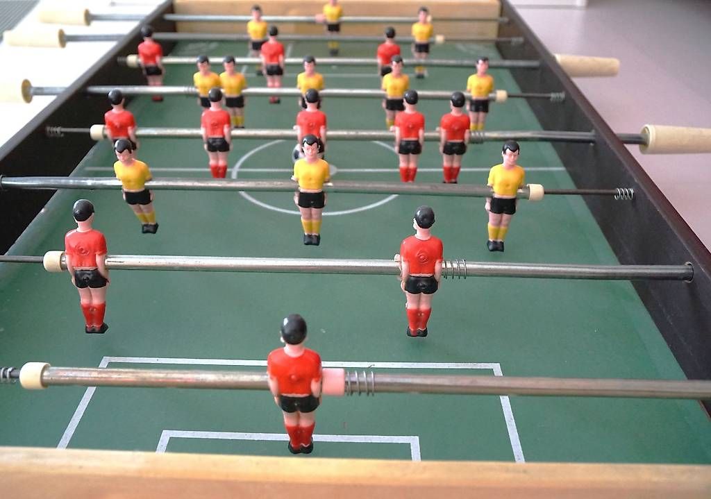 Giochi: Tischfussball Töggelikasten – Usato da Sissach venduto da glrpmpfk 2