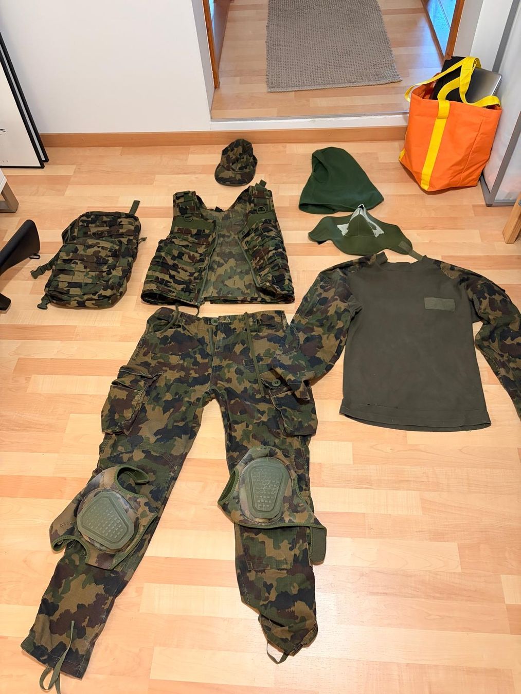 Giocattoli: Komplettes Airsoft Equipment – Usato da Bichelsee venduto da neenas16