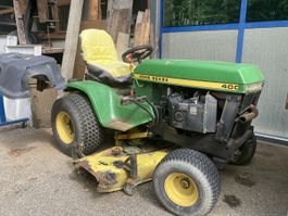 Tracteur-Tondeuse John Deere 400
