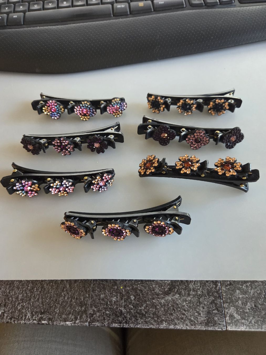 Accessoires pour cheveux: 7 Haarspangen – D'occasion à Lostorf par _Venus_