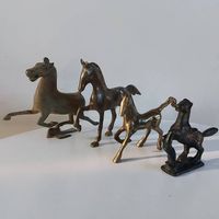 Statuettes de chevaux