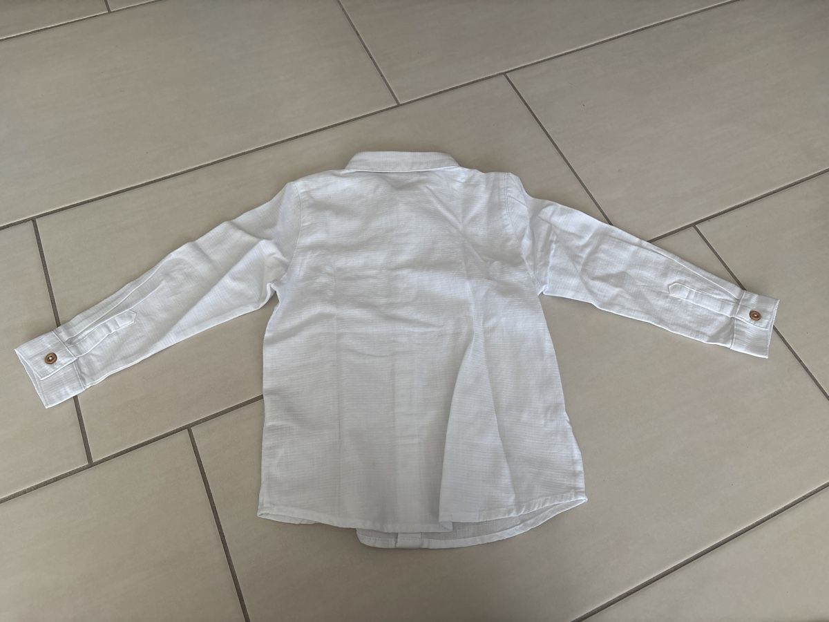 Camicie, T-shirt & Polo: Neues Hemd Grösse 98 – Nuovo (secondo la descrizione) da Wettingen venduto da Stephanie_93 1