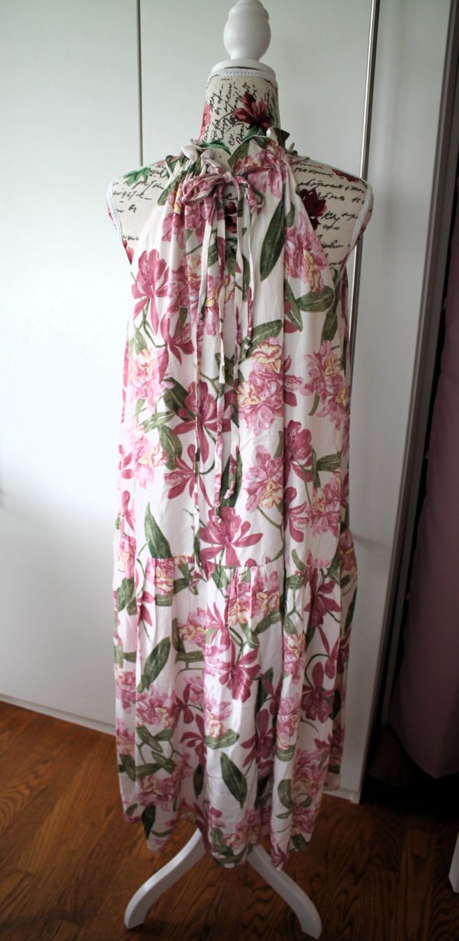 Kleider: Maxikleid mit Blumenmuster Grösse L/XL NEU – Neu (gemäss Beschreibung) aus Hüttwilen von pinti55 2