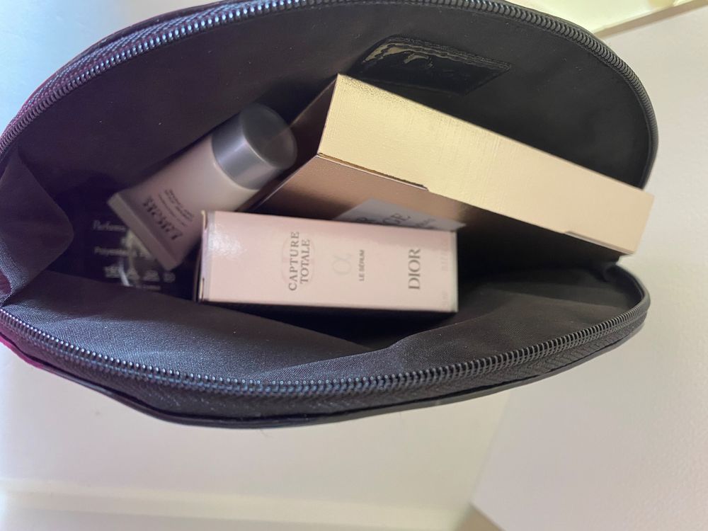 Dior Custodie per cosmetici: Set Christian Dior avec trousse – Nuovo (secondo la descrizione) da Bouveret venduto da wes_7zll 2