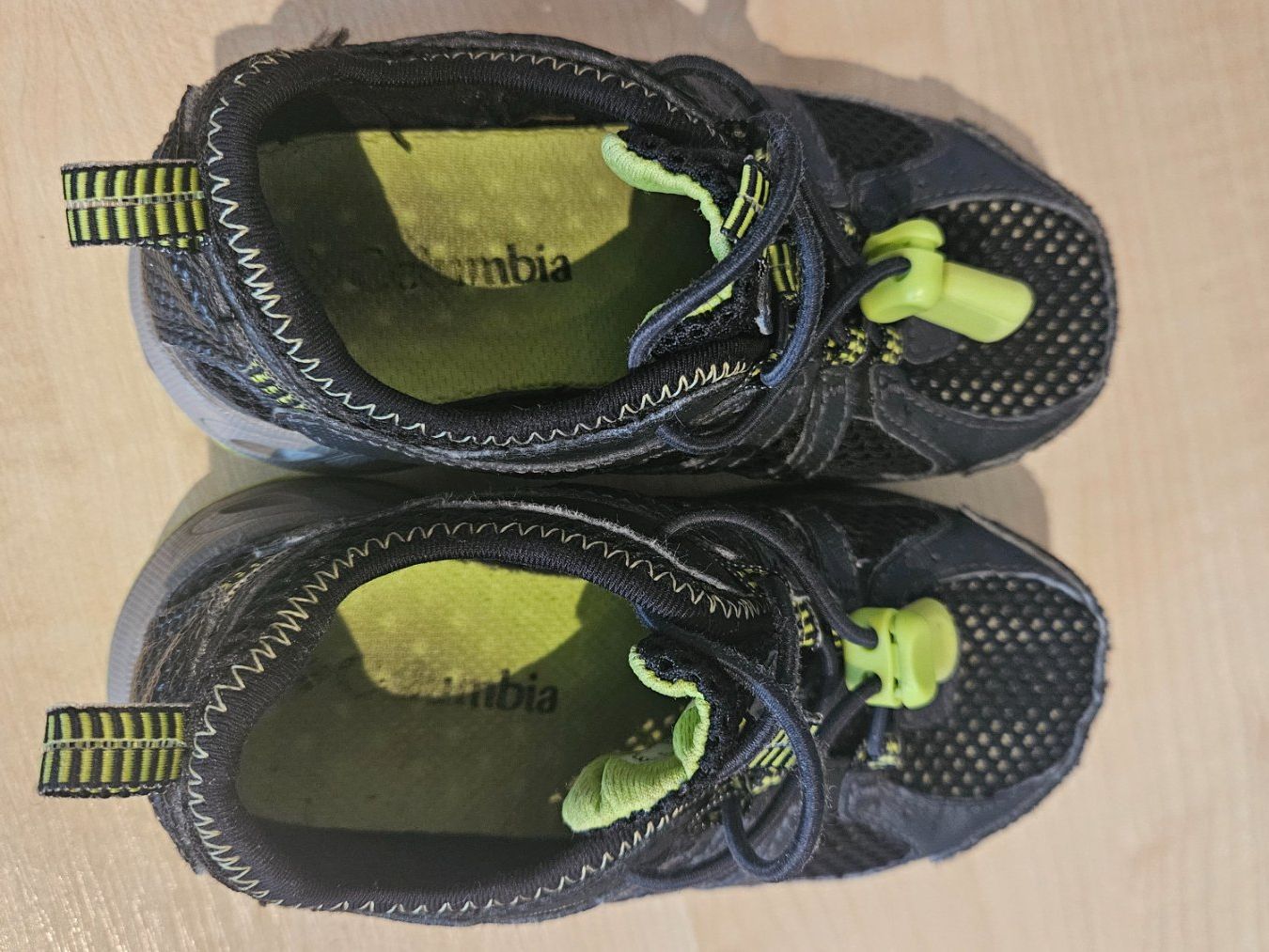 Columbia Scarpe per ragazzi: Kinderschuhe Columbia, Grösse 27 – Nuovo (secondo la descrizione) da Jona venduto da ASMARADO 1