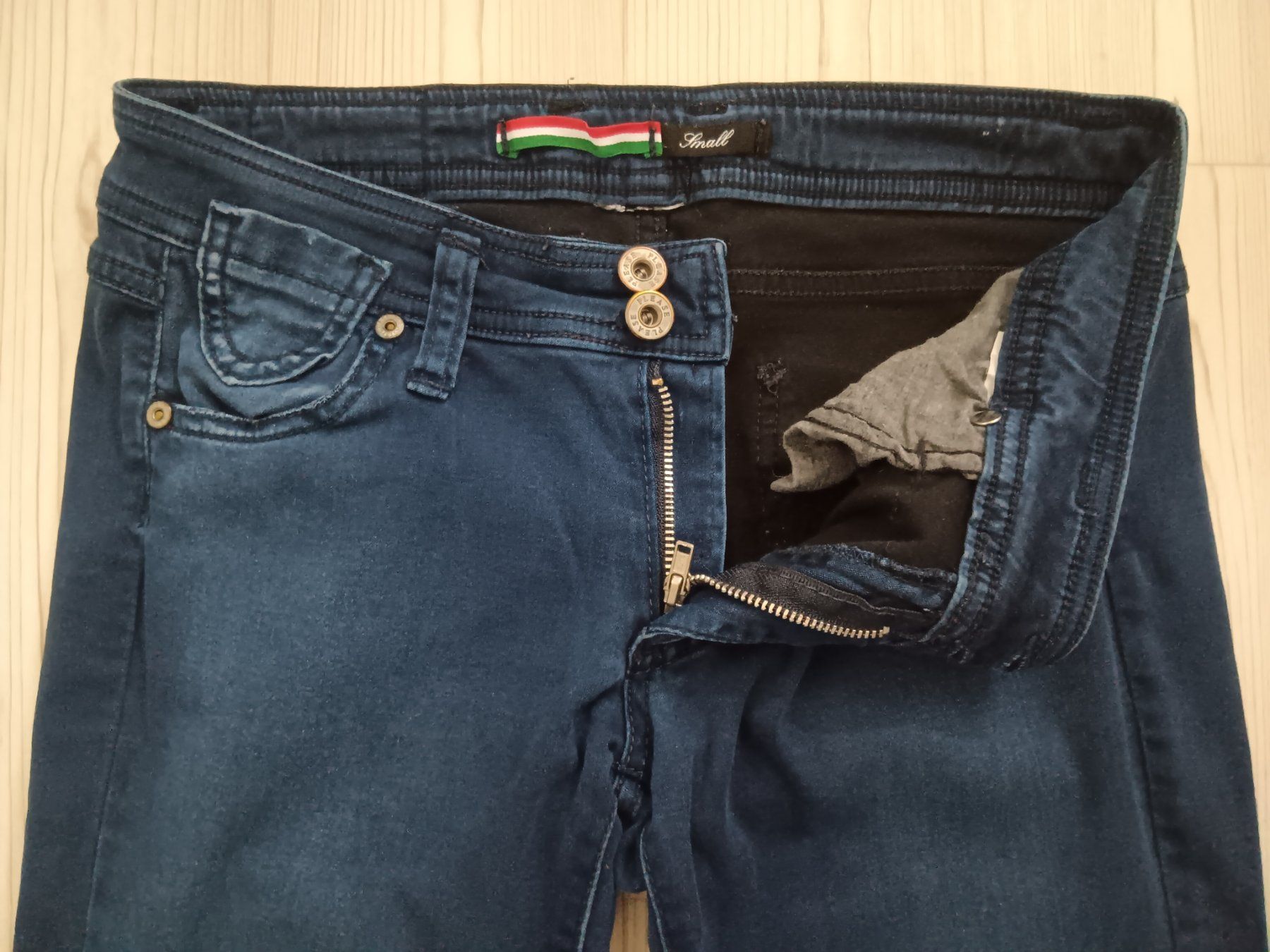 Please Jeans Jeans: PLEASE Jeans taille / Grosse S – Usato da Cossonay-ville venduto da Super-Price-Quality 4