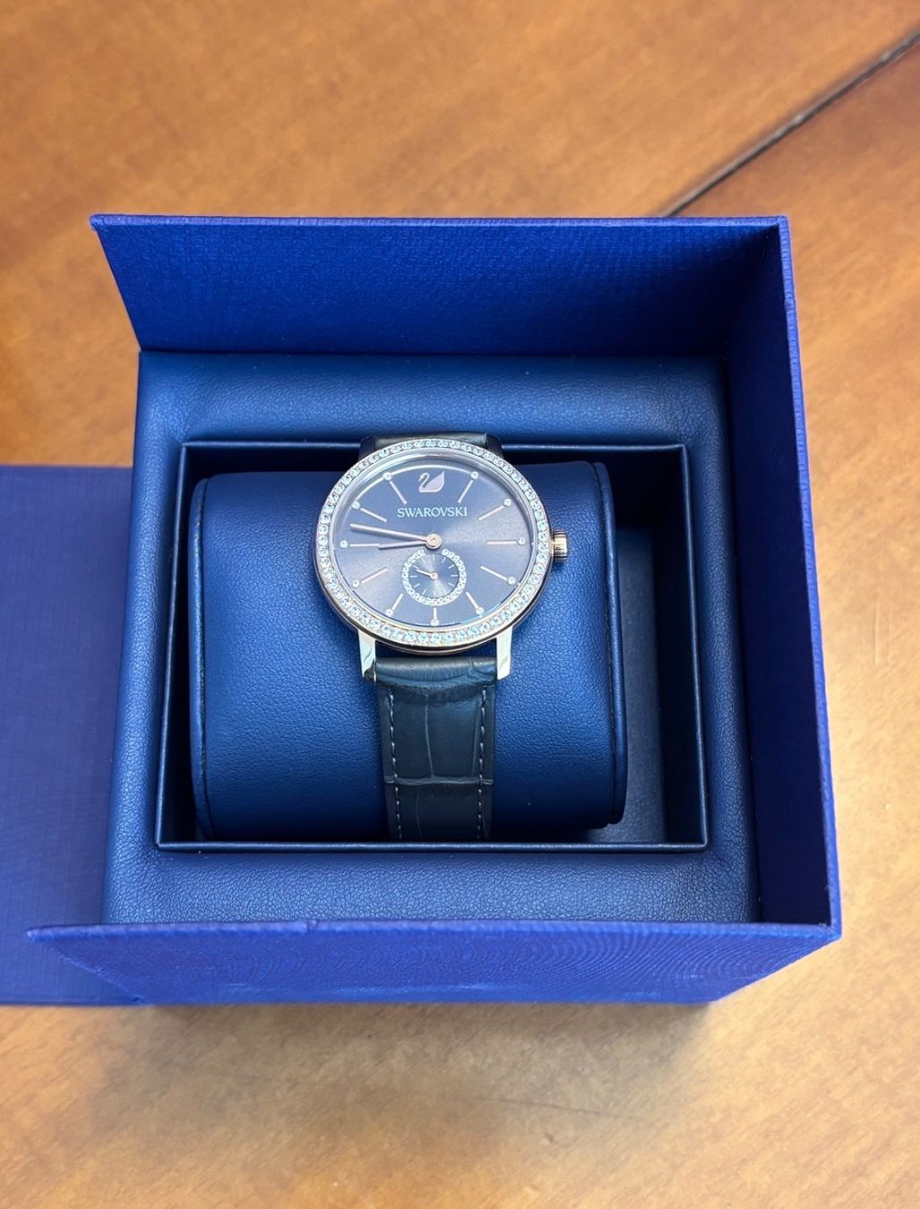 Swarovski Orologi: Swarovski "Graceful Lady" watch – Nuovo (secondo la descrizione) da Zürich venduto da ale_5hcq