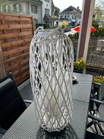 Rattan-Laterne / Windlicht, weiss, mit Glaseinsatz
