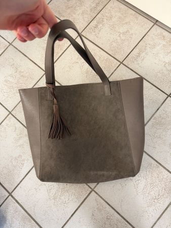 Schöne Handtasche Perfekt für den Herbst!