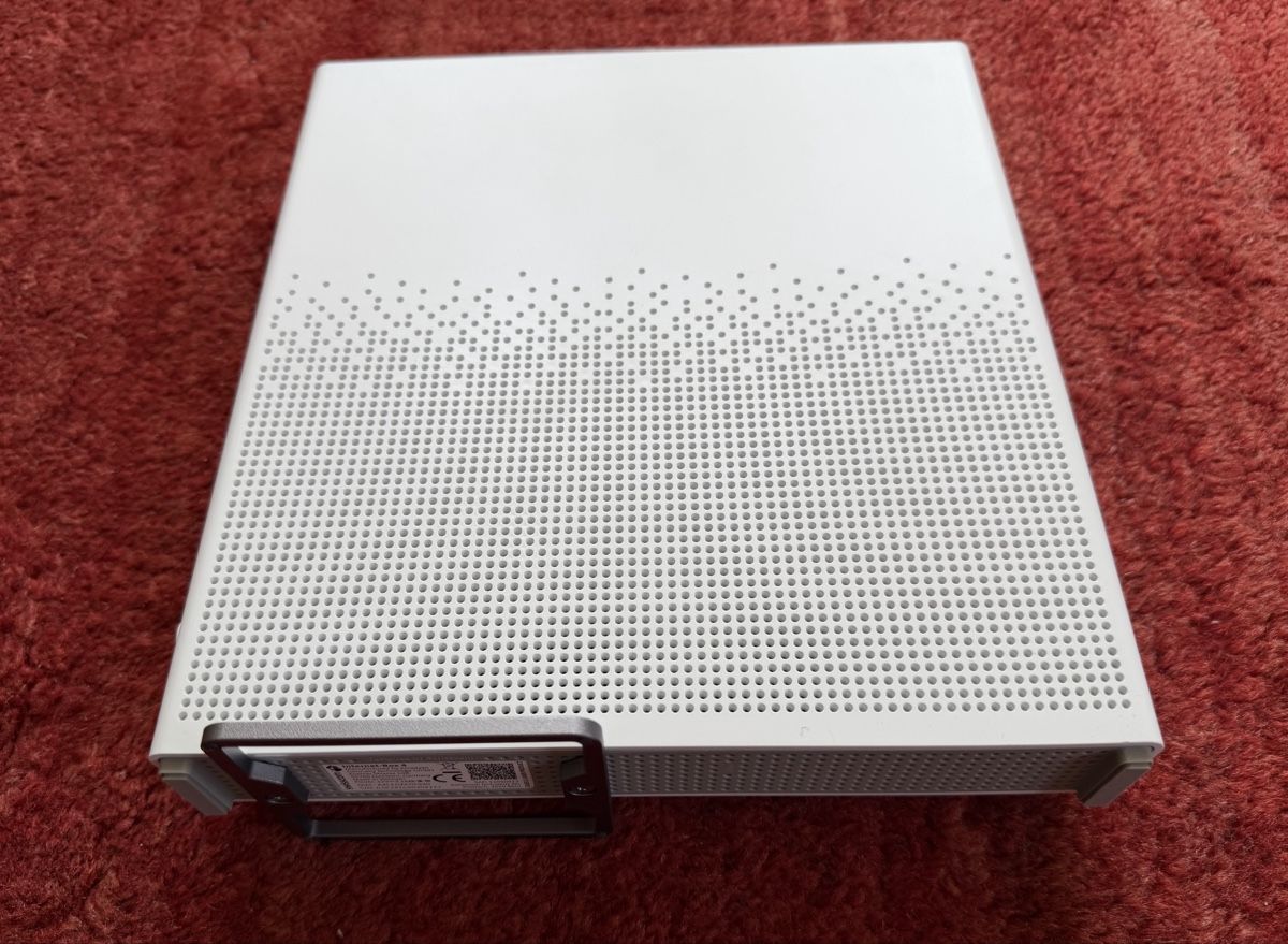 Swisscom Modem & Router: Internet-Box 4  Swisscom, top funktionsfähig, kaum gebraucht – Usato da Biel/Bienne venduto da SirRolf 6