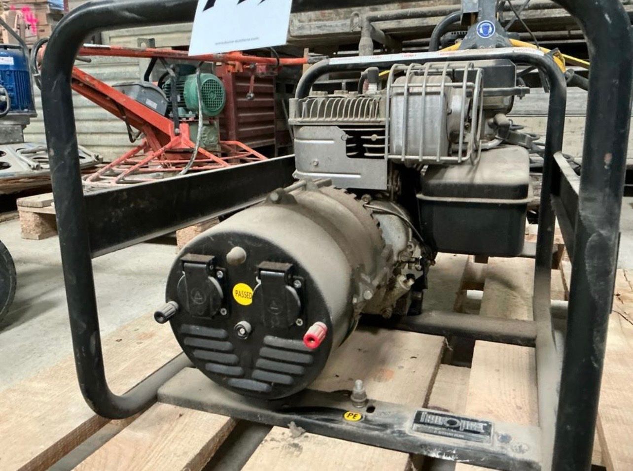 Stromgeneratoren: L‘Europ E2300 Generator – Gebraucht aus Egg b. Zürich von SwissTradingAgency 4