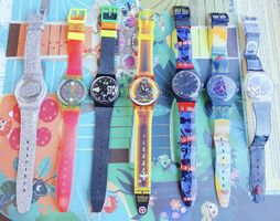 Lot von 7 neuwertigen Swatch uhren