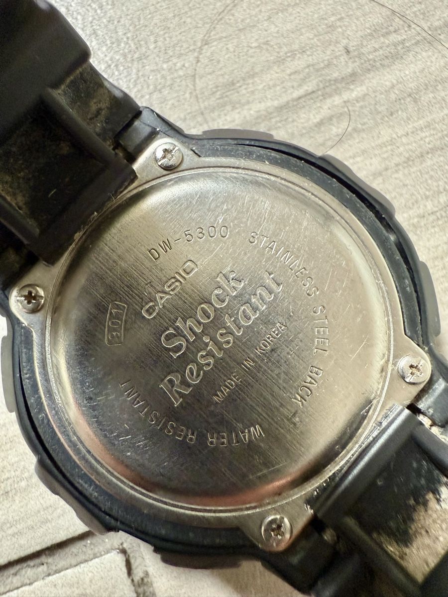 Casio Montres: Casio G-Shock DW-5300 – D'occasion à Küssnacht am Rigi par sdr_2vg8 4