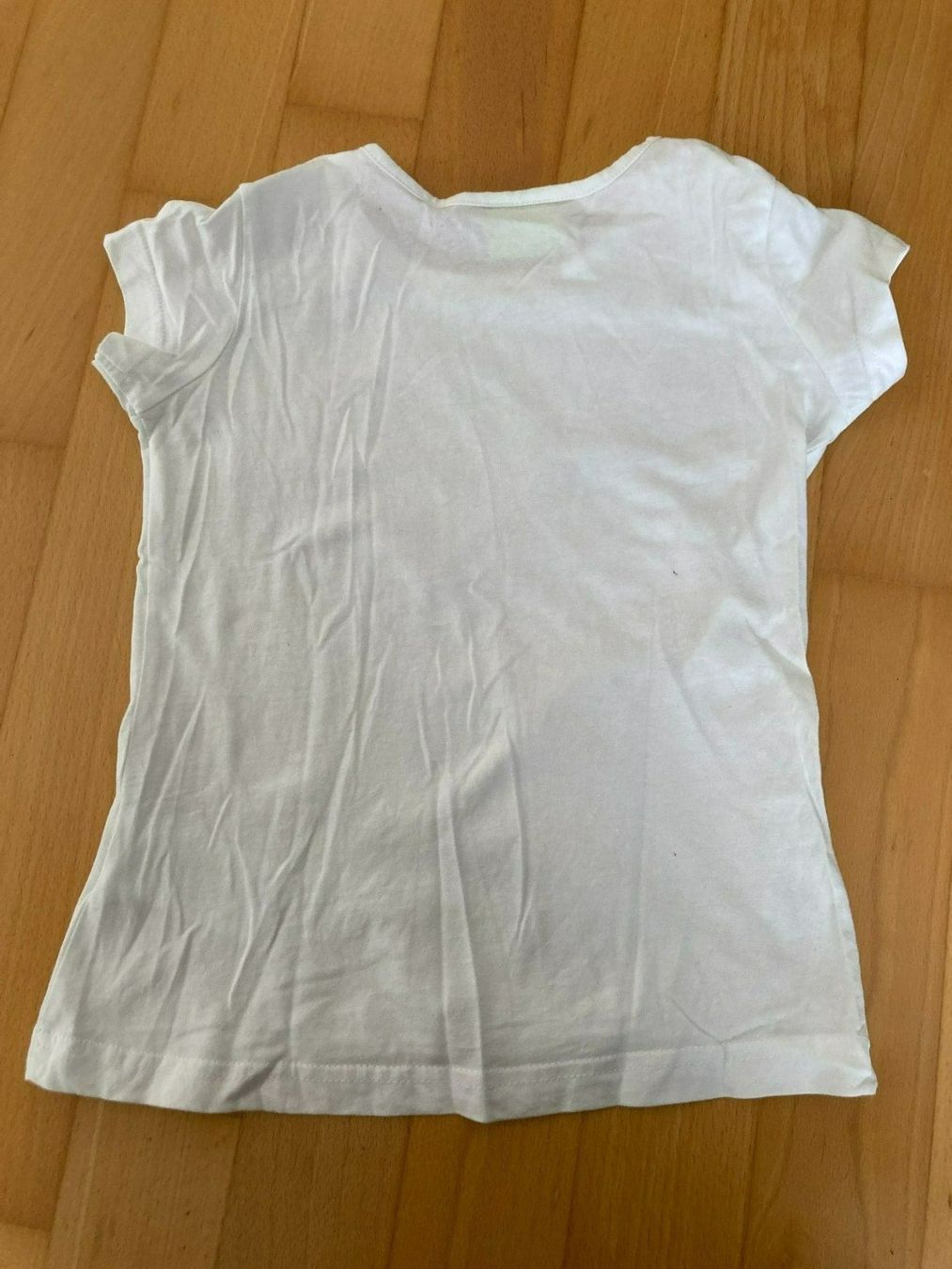Camicette, T-shirt & Top: T-Shirt mit Herz – Usato da Muttenz venduto da Juvenile33 2