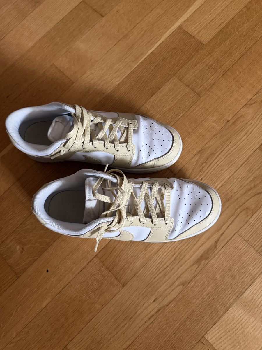 Nike Herrenschuhe: Nike Dunk Beige – Gebraucht aus Rorschach von Mazzriki 1