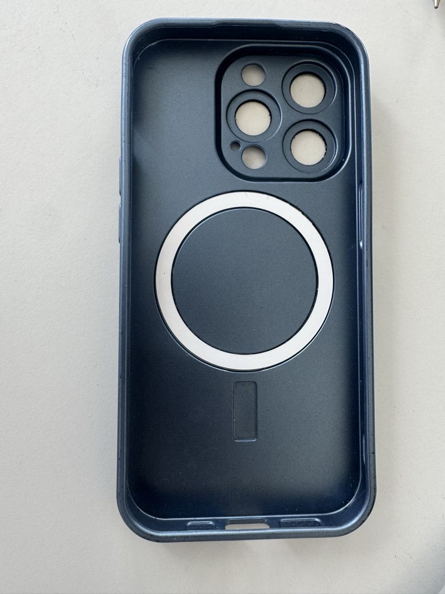 Cover & Protezioni schermo: Schutzhülle Iphone 15 pro, dunkelgrau – Usato da Zürich venduto da Sebi999 1
