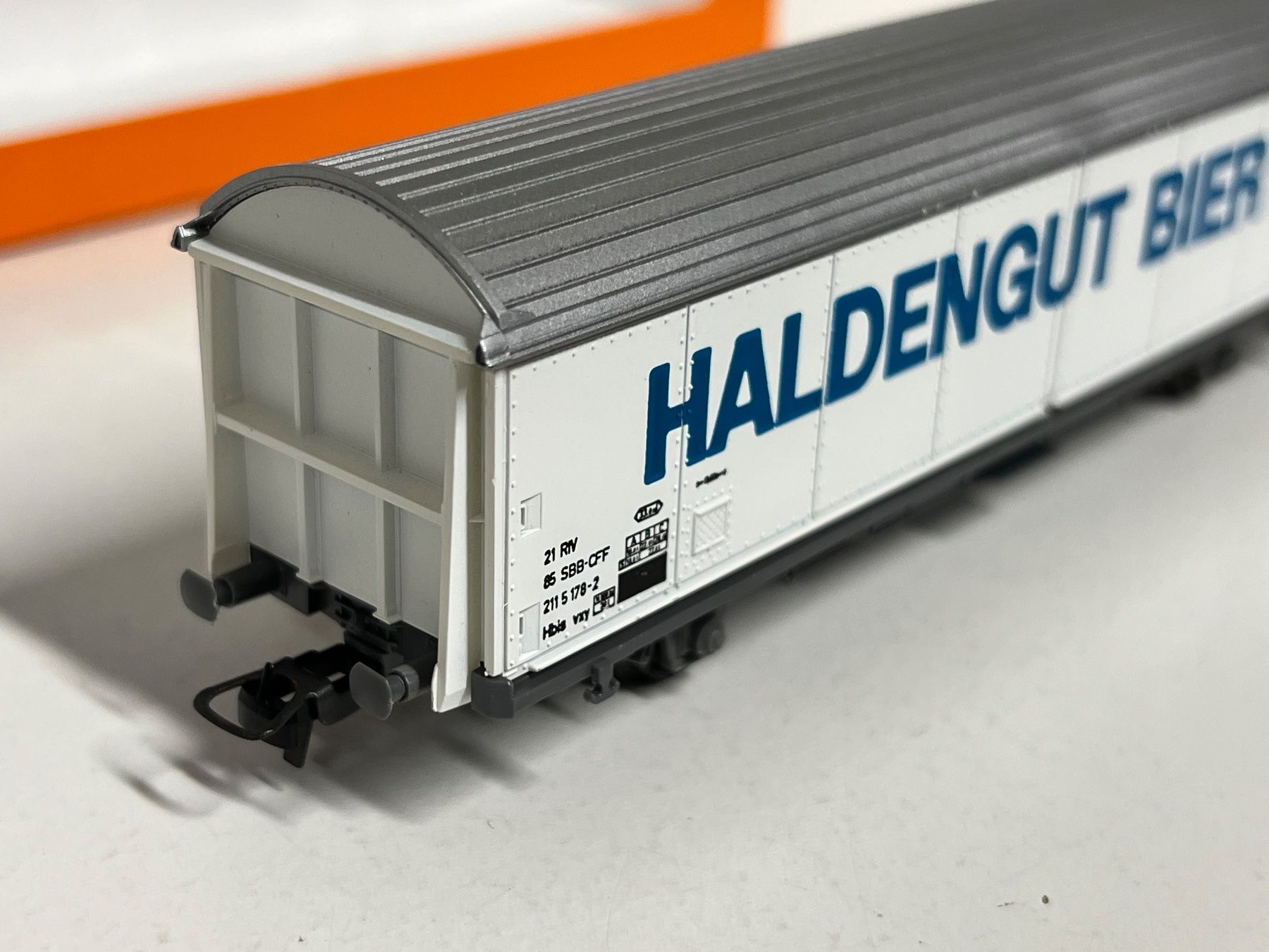 Roco Modelleisenbahnen: Roco SBB-Schiebewagen "HALDENGUT BIER"  H0 DC – Gebraucht aus Geroldswil von TopTrain54 2