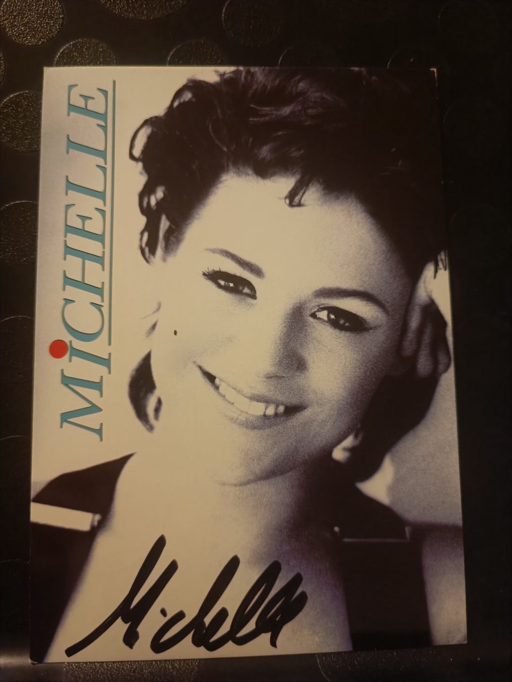 Autografi: Michelle - handsignierte Autogrammkarte – Usato da Menziken venduto da Artographs