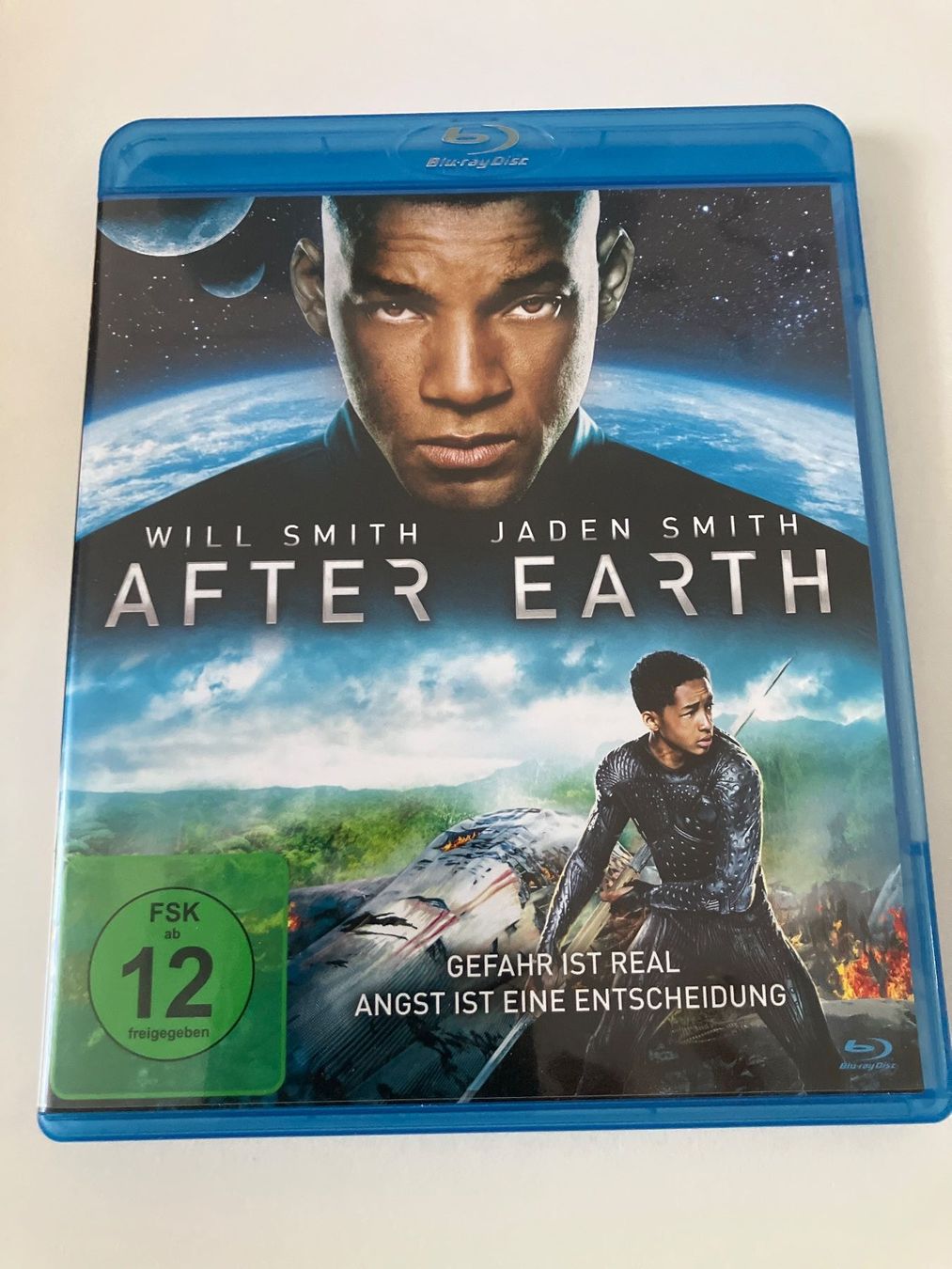 Tutti i DVDs: After Earth [Blu-ray] Jaden Smith, Will Smith – Usato da Arbon venduto da Sugofresser